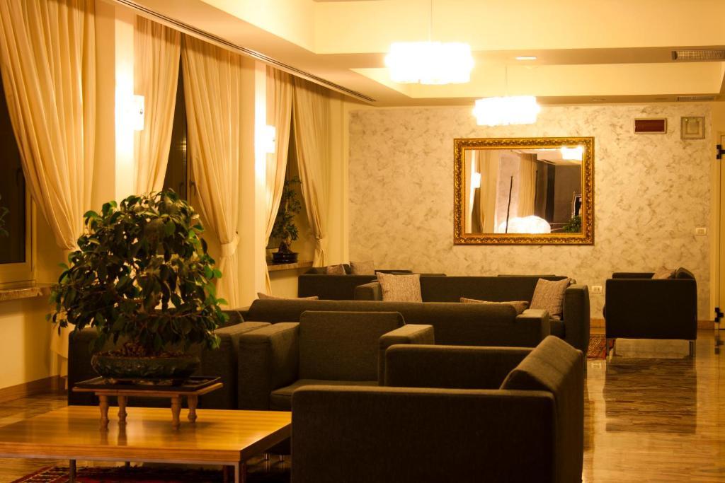 Hotel San Martino Boario Terme Eksteriør billede