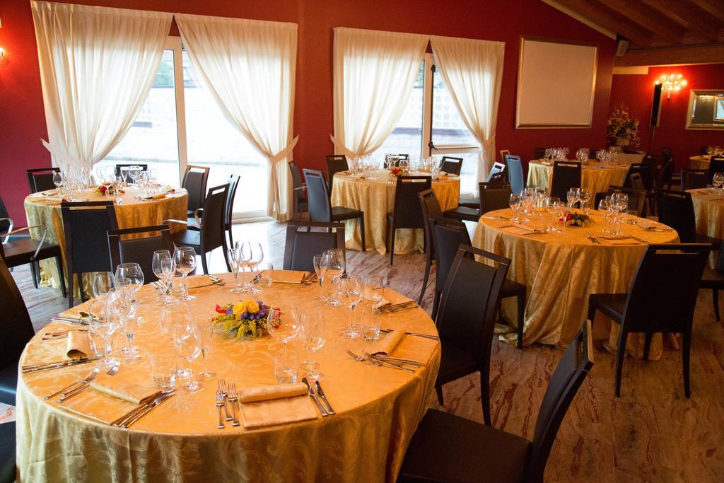 Hotel San Martino Boario Terme Eksteriør billede