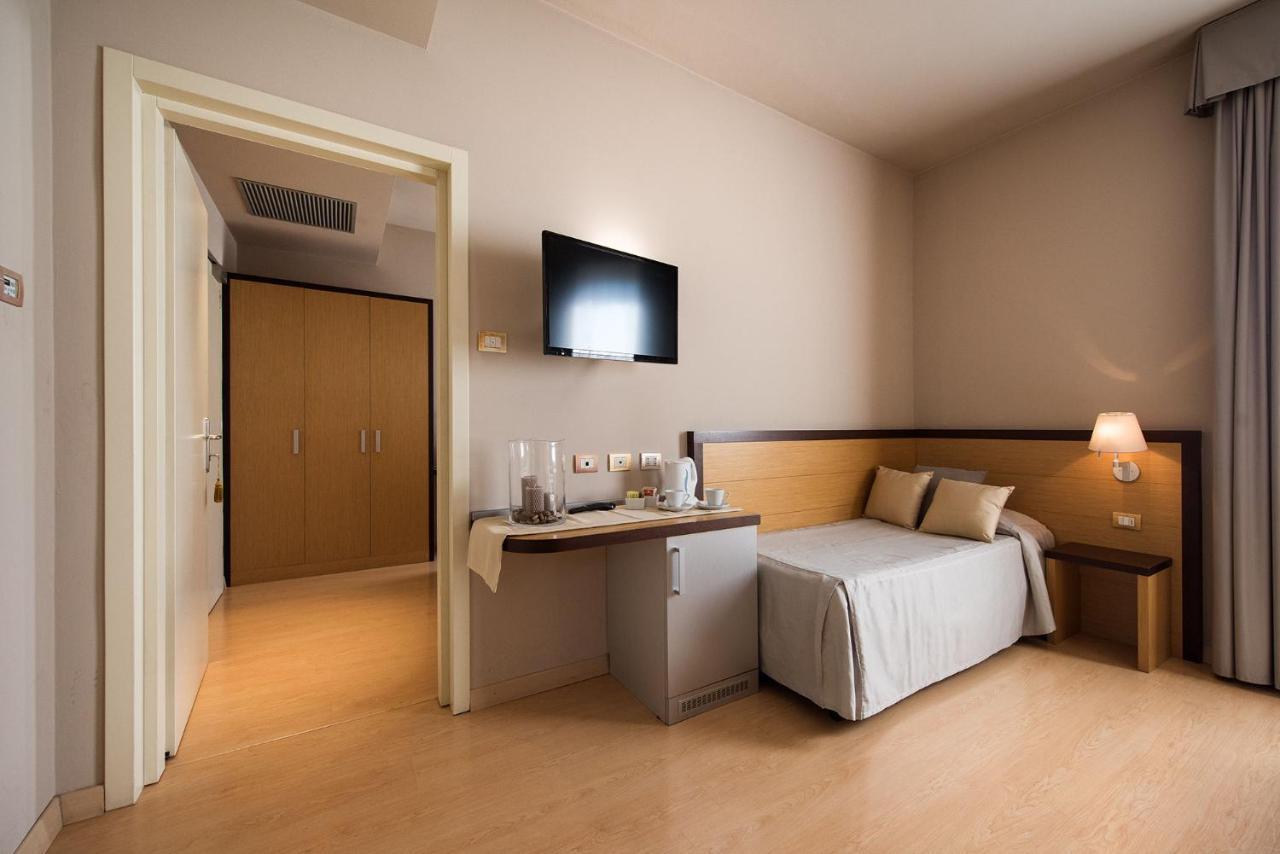 Hotel San Martino Boario Terme Eksteriør billede