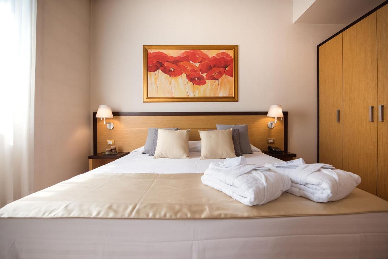 Hotel San Martino Boario Terme Eksteriør billede